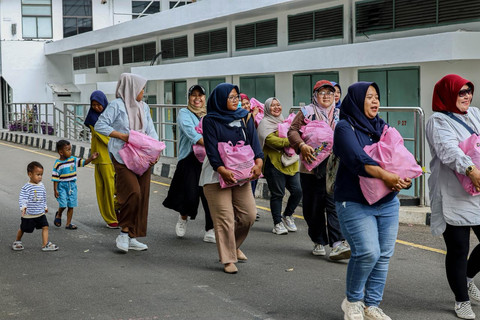 Perkuat Ketahanan Ekonomi Keluarga, Pertamina Bagikan 118 Ribu Paket Sembako