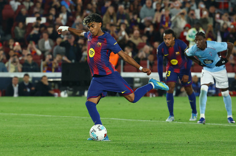 Liga Spanyol: Tekuk Celta Vigo, Barcelona Jauhi Madrid di Klasemen