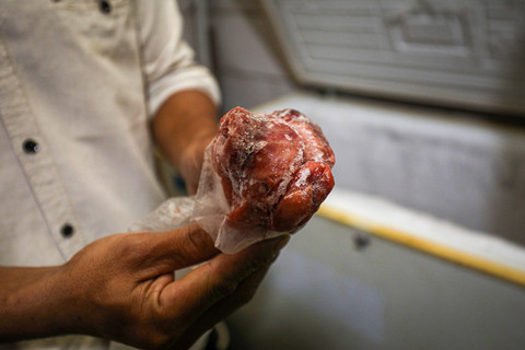 Cerita Zaenudin Olah Ikan Sapu-Sapu Jadi Cilok dan Abon untuk Konsumsi Pribadi