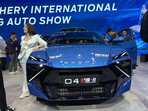 Debut di Beijing, Omoda O4 SHS-H Tawarkan Sensasi Kabin Ala Gaming