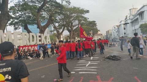 Massa Aksi May Day di Medan Bubarkan Diri, Situasi Kondusif