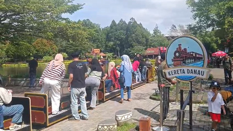 Floating Market Lembang Jadi Primadona saat Long Weekend May Day