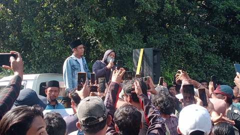 Pengasuh Ponpes Pati Lecehkan Santriwati: Ngaku Keturunan Nabi-Tilap Duit