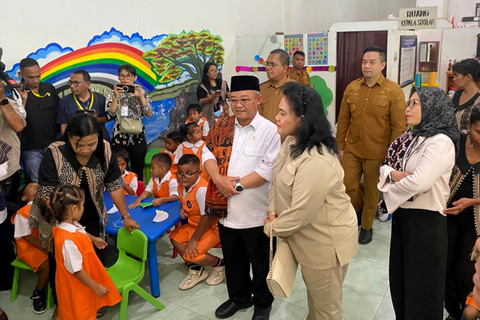Tangis Haru Kepala TK Kristen di Kupang: Sekolah Direvitalisasi Kemendikdasmen