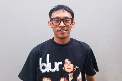 Cerita Kurir Paket Dibegal di Bandung: Sedang Berteduh Ditodong Pisau