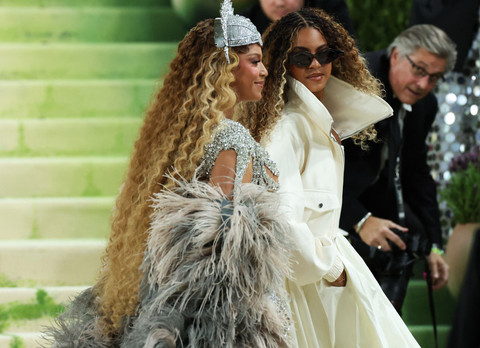 10 Tahun Absen, Beyonce Comeback di Met Gala 2026 Bareng Putrinya Blue Ivy