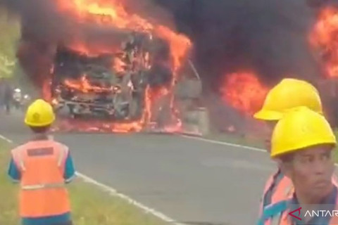 Laka Bus vs Truk BBM di Sumsel, Anggota Komisi V Soroti Infrastruktur Jalan