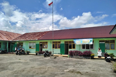 2 Siswa Dikeluarkan karena Nunggak Seragam, Kepsek Ngaku Hanya Emosi Sesaat