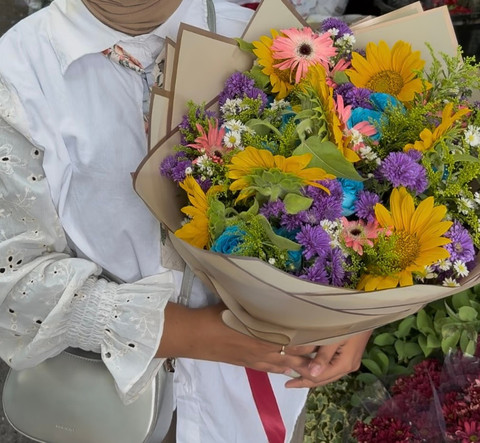 Menjemput Si Cantik Thumbelina di Pasar Rawa Belong