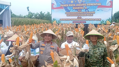Polda Metro Jaya dan Polres Tangsel Turut Meriahkan Gelar Panen Raya di Cisauk