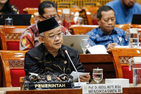 Abdul Mu'ti: Tes Kemampuan Akademik Bukan Penentu Kelulusan