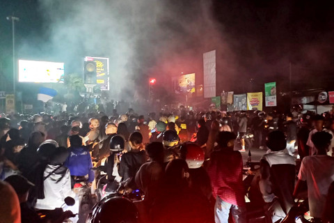 Tasikmalaya Membiru, Ribuan Bobotoh Rayakan Persib Juara