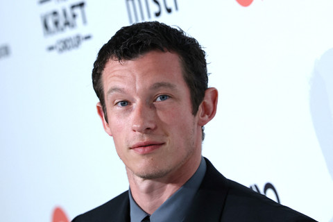 Callum Turner dan Jack Lowden Akan Jalani Screen Test untuk Peran James Bond - Infolitik