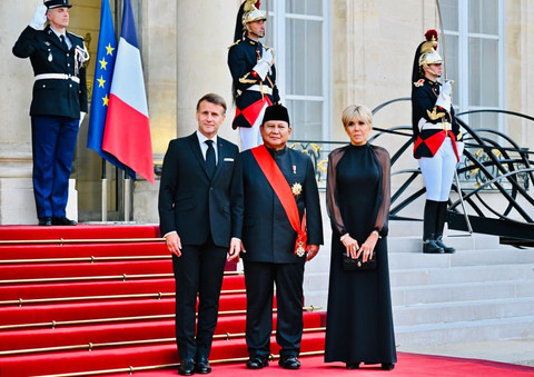 Prabowo Hadiri Jamuan Makan Malam Bersama Macron di Istana Elysee Prancis