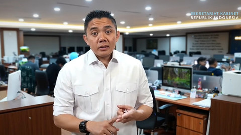 Seskab Teddy: Rombongan Perjalanan LN Prabowo Dipangkas Lebih dari Separuh