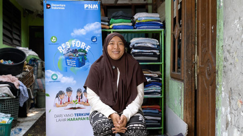 Program RE3 For-E PNM Menggerakkan Rantai Manfaat bagi Nasabah Laundry