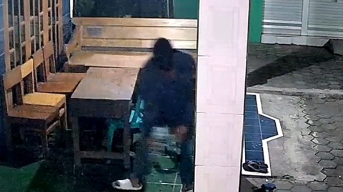 Di Balik Kasus Pria Bakar Rumah Pensiunan PNS dan Kades di Demak