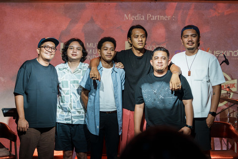 Martian Perkenalkan Lagu Amin Lewat Showcase Merayakan Patah Hati