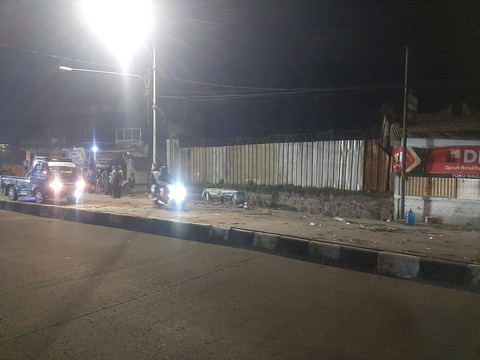 Tenda Hajatan di Jalan Provinsi Majalaya Bandung Dibongkar, Lalin Kembali Normal