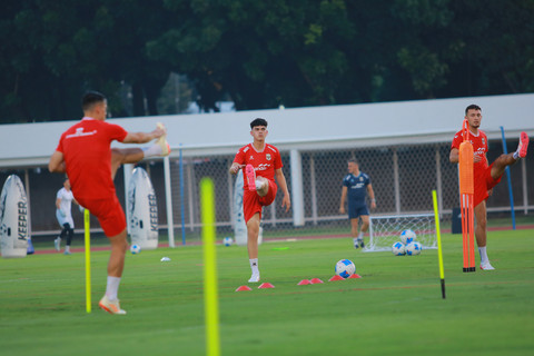 Foto: Mengintip Sesi Latihan Timnas Indonesia Jelang Lawan M