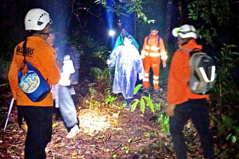 13 Pendaki Hipotermia di Gunung Simalopu Maluku Tengah, 3 Or