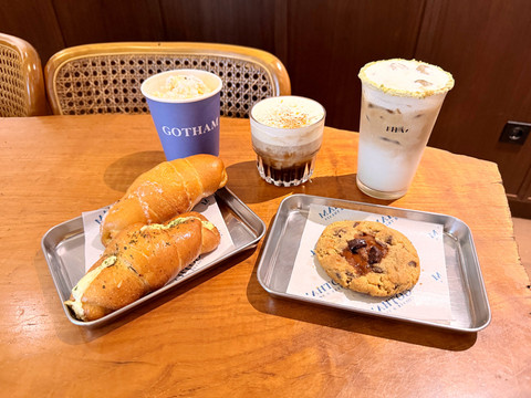 Hidden Cafe di Taman Gandaria, Salt Bread-nya Wajib Coba!