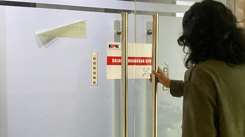 KPK Segel Ruang Kerja Bupati Muara Enim hingga Dinas Pendidi