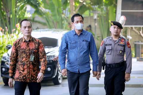 Foto: Bupati Muara Enim Tiba di Gedung KPK