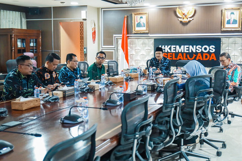 Mensos Akselerasi Pembangunan 9 Sekolah Rakyat di 