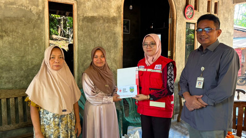 Sri, Pekerja Migran yang 17 Tahun Hilang Kontak, S