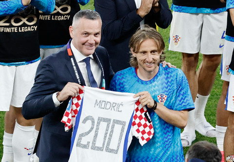 Foto: Luka Modric Rayakan Laga ke-200 dengan Kemenangan Melawan Panama