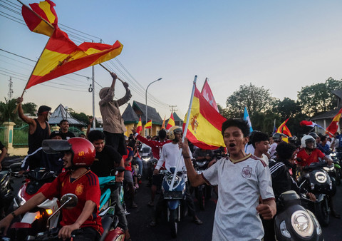 Foto: Euforia Spanyol Bergema di Ternate
