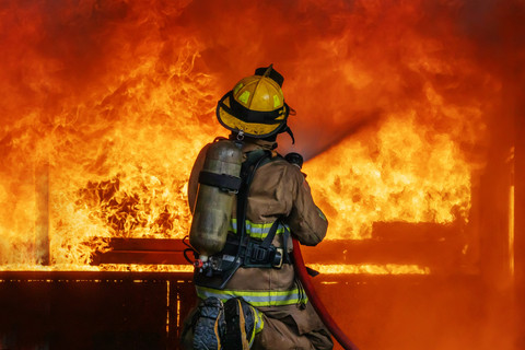 Toserba di Karawang Terbakar, Pegawai Panik Selamatkan Diri