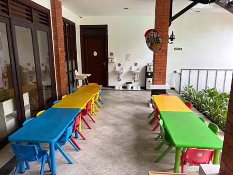 TK Dandelion Jakarta Selatan Punya Kolam Renang dan Pojok Tenang