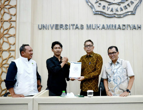 Wamensos Agus Jabo Ajak Muhammadiyah Kolaborasi Putus Mata Rantai Kemiskinan - Infolitik