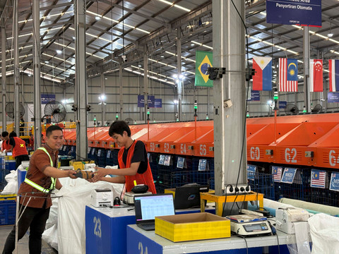 Shopee Sudah Bantu Ekspor 90 Juta Produk Lokal ke ASEAN hingga Brasil - Infolitik