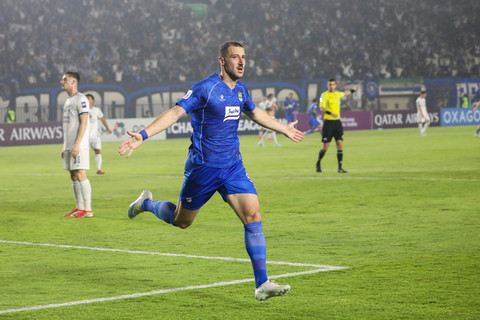 Foto: Brace Balsa Bawa Persib Tekuk Melbourne Victory - Infolitik
