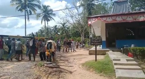 Beredar Video Bentrok: Warga dan Satpam PT HIM di Tulang Bawang Barat, Lampung