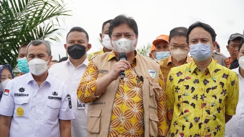 Airlangga Janji Sampaikan Aspirasi Petani Sawit yang Minta Jokowi 3 Periode
