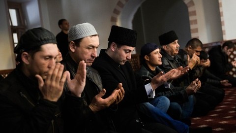 Mengenal Komunitas Muslim Tatar Krimea di Tengah Perang Rusia-Ukraina