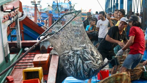 Tabrak Karang di Pulau Babi, Tiga Nelayan Aceh Barat Tenggelam