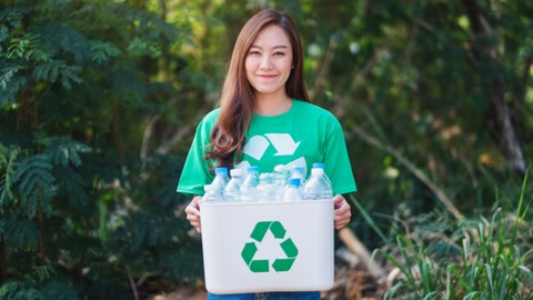 UN Women Tegaskan Pentingnya Peran Perempuan dalam Lawan Polusi Plastik Dunia