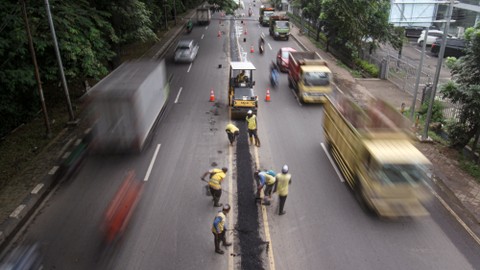 Ada Proyek Pompa Air, Lalin Jalan Daan Mogot Direkayasa hingga Agustus 2027