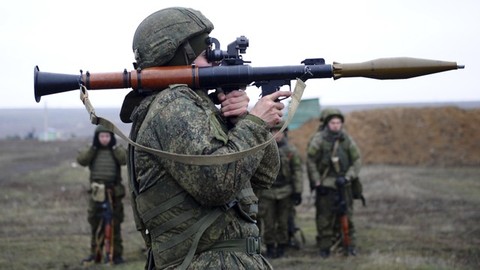 Bukan Perang Dunia, Konflik Rusia-Ukraina Lebih Mungkin Jadi Awal Perang Dingin