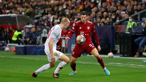 Robert Lewandowski Kontra RB Salzburg: Melempem di Leg 1, Beringas di Leg 2