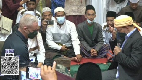 WN Rusia di Lombok Masuk Islam Dibimbing Tuan Guru Bajang