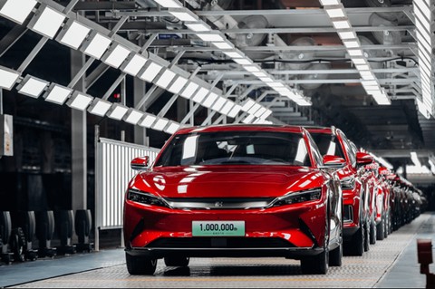 Produksi hingga Stok Diler Membeludak, BYD Tangguhkan Perakitan Mobil