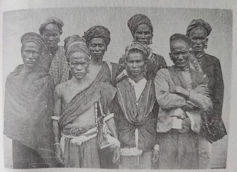 nama abu bakar sebelum masuk islam adalah
