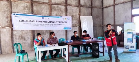 pln-sanggau-gelar-sosialisasi-kelistrikan