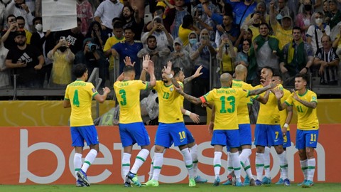 Hasil Pra Piala Dunia: Ada Drama VAR & Gol-gol Indah, Brasil Cukur Paraguay 4-0